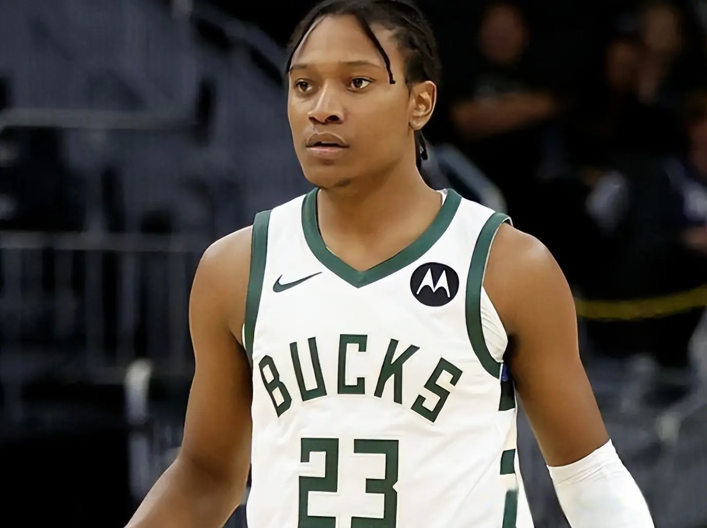 tenan, 的信任, 班人