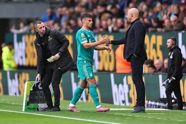 足够的训练, gi, 看出左路攻