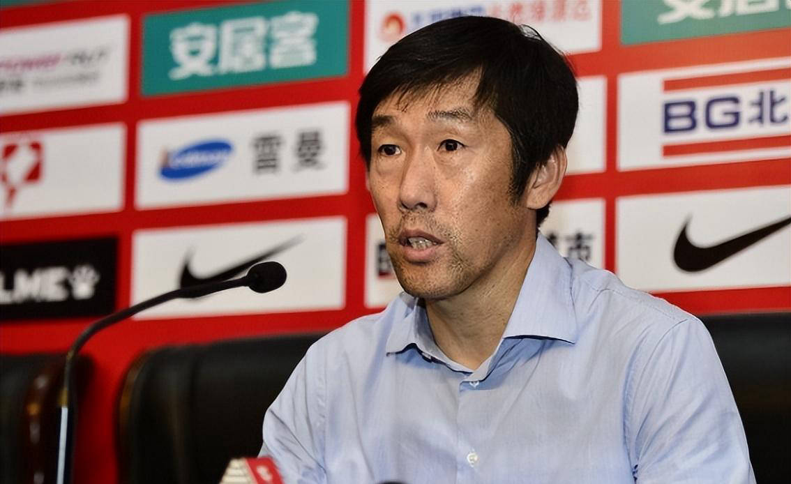 队新帅选拔, 港前身上海, 的人物