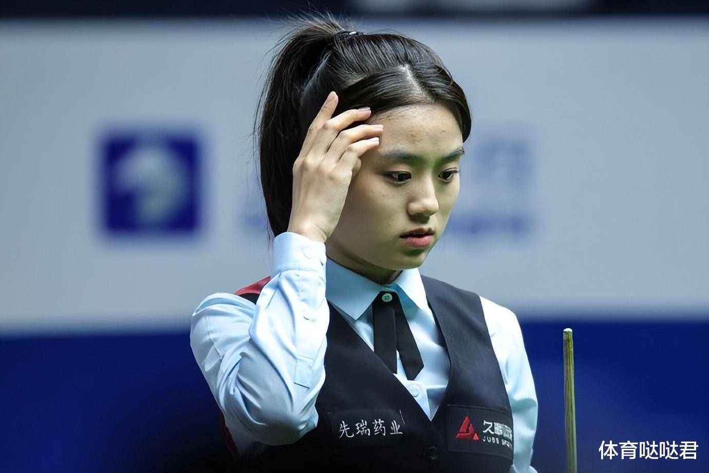 人顺利晋级, 赛期间进行